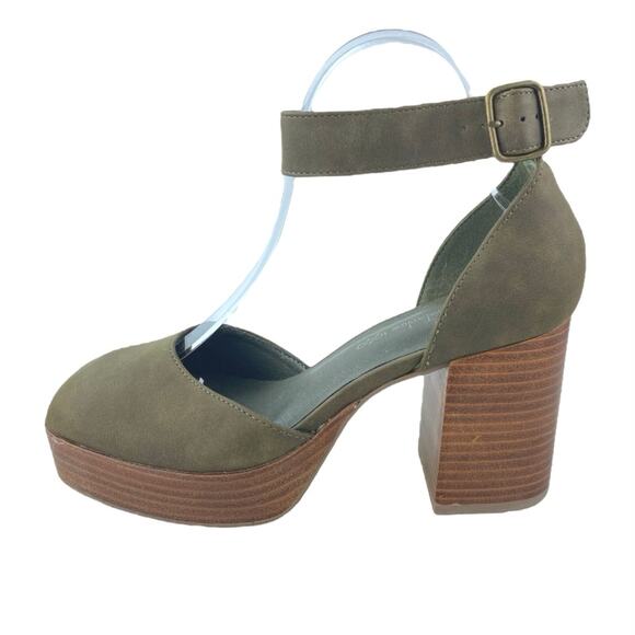 House Of Harlow 1960 Tanner Green Suede Ankle Strap Platform Heels Sandals Sz 9M - Picture 1 of 6